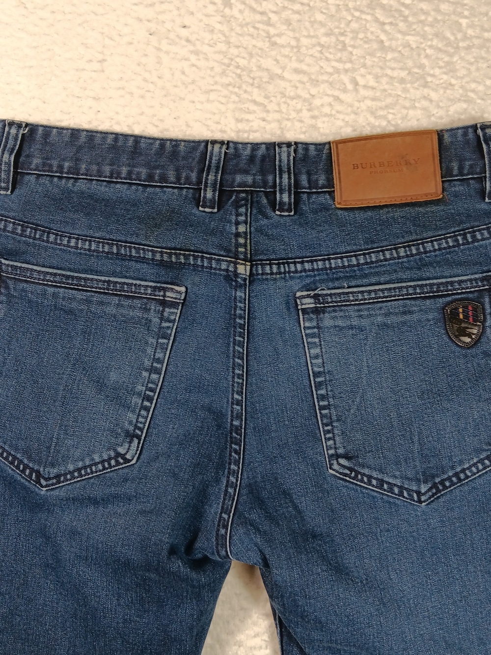 Burberry Jeans Mens 32x27 Blue Denim Slim Fit Dark Wash Stretch Designer Bloke - Picture 8 of 15